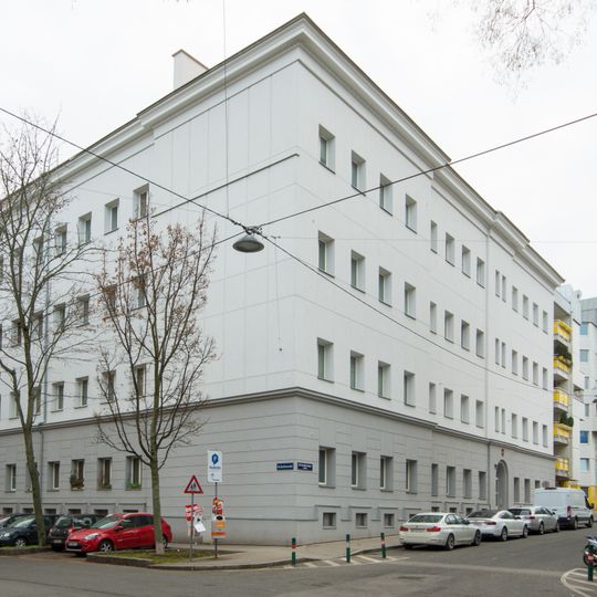 Wohnhausanlage Randhartingergasse 17