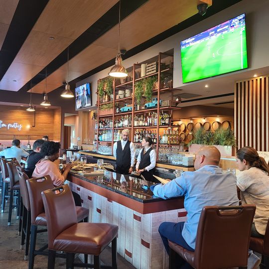 Chef Adrianne's Vineyard Restaurant & Bar