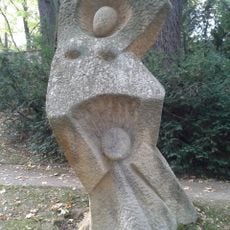 Socha matky s dítětem