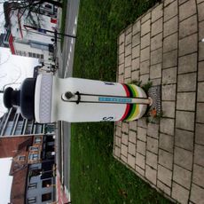 Fontanella, installazione, opera d'arte