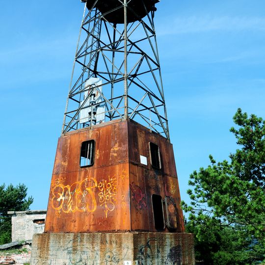 Góra Szwedów Lighthouse