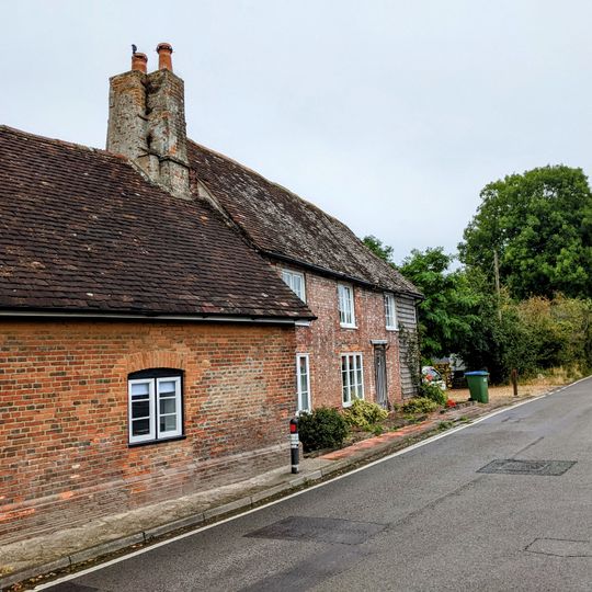 1 Place House Cottages