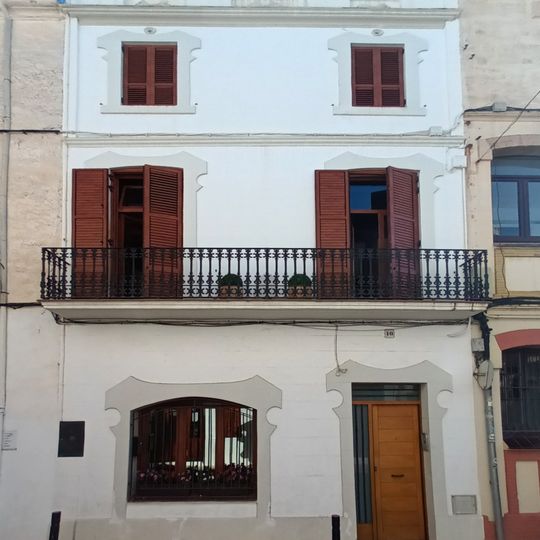 House in carrer de la Font, 10