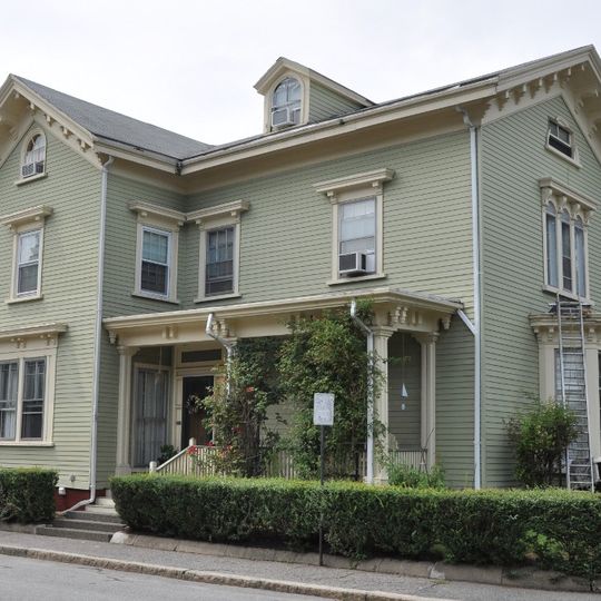 House at 5 Lincoln Road