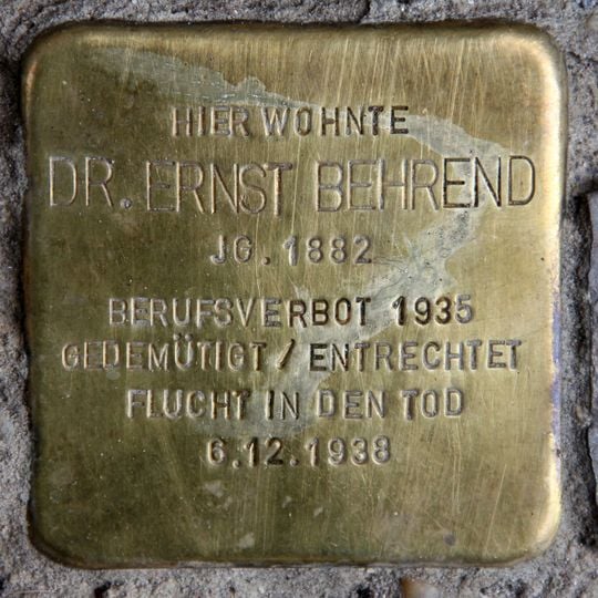 Stolperstein dedicated to Dr. Ernst Behrend