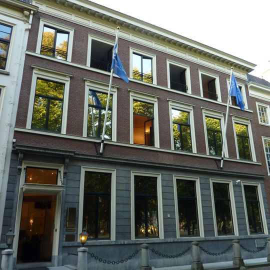 Lange Voorhout 44, The Hague