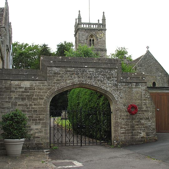 Coln St Aldwyns War Memorial