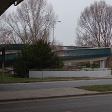 Pěší rampa na most Barikádníků