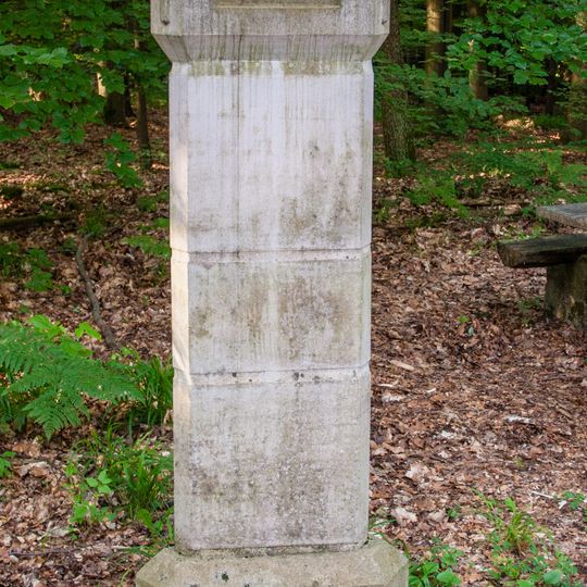 Forstreviergrenzstein Fischbach, Feucht und Altenfurt