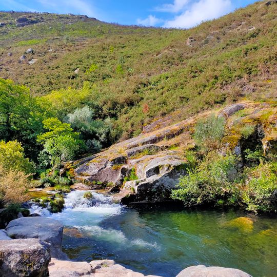 Praia Fluvial do Poço das Caldeiras