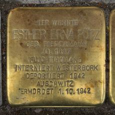 Stolperstein en memoria de Esther Erna Pütz