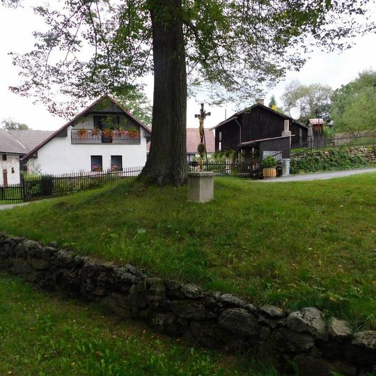 Kříž na jihovýchodním okraji Kletečné