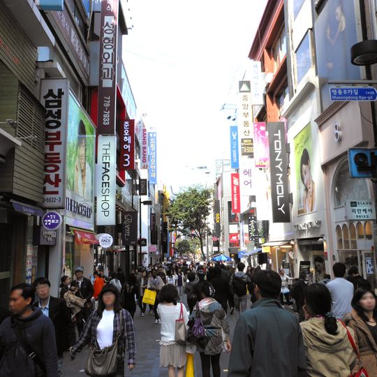 Myeong-dong