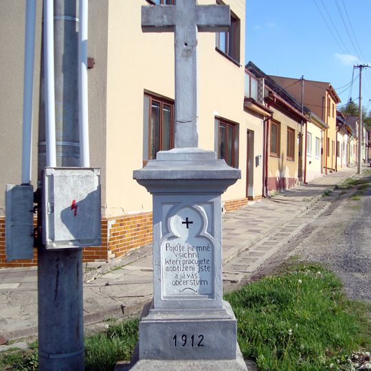 Kříž v Rosicích ve Zbýšovské ulici