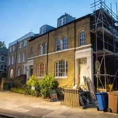 9 And 10, Addington Square