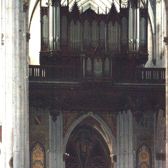 Orgue de tribune de la basilique Saint-Epvre de Nancy