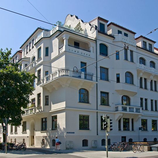 Mietshaus