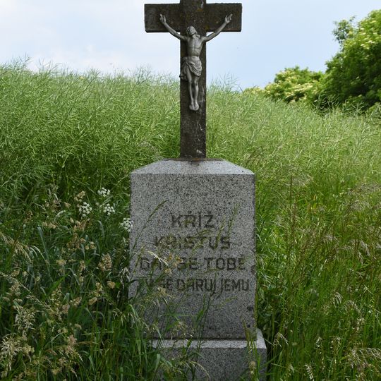 Wayside cross southern from Studenec