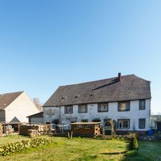 Manor workers' houses Am Park 6