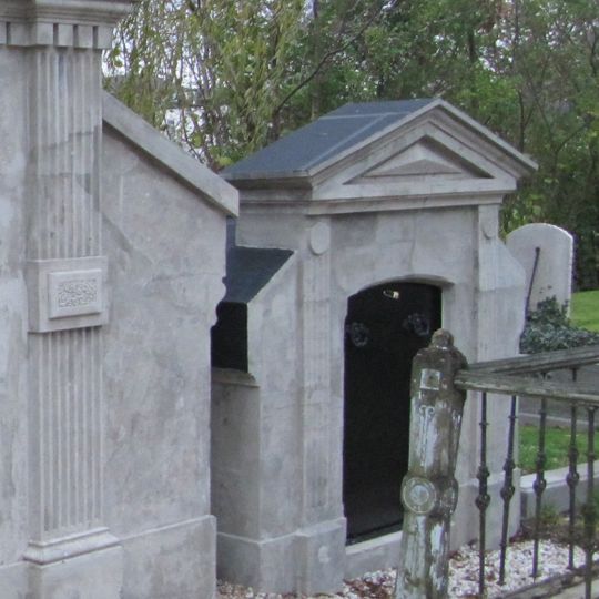 Grafkelder in Neoclassicistische stijl