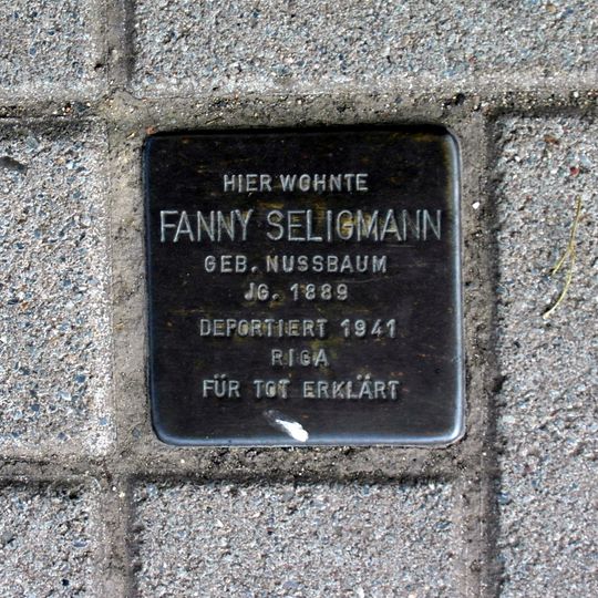 Stolperstein en memoria de Fanny Seligmann