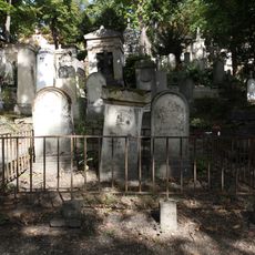 Grave of Turpin de Crissé