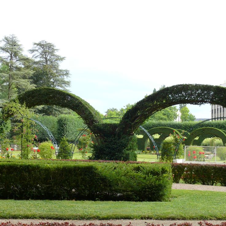 Pres Fichaux Gardens