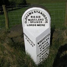 Milestone, ExYW Harrop Dale N of Uppermill