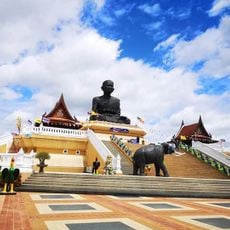 Wat Tha Krabue