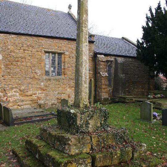 Churchyard cross, St George's Church