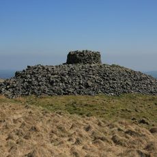 Eastern White Barrow