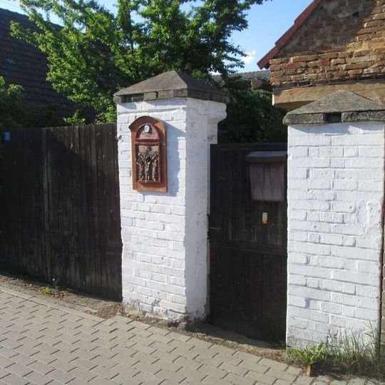 Obrázek na křížové cestě v Dýšině - 12. zastavení