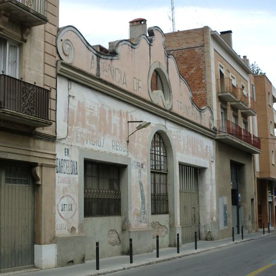 Edifici antiga agència de transports