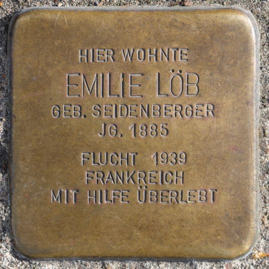 Stolperstein en memoria de Emilie Löb
