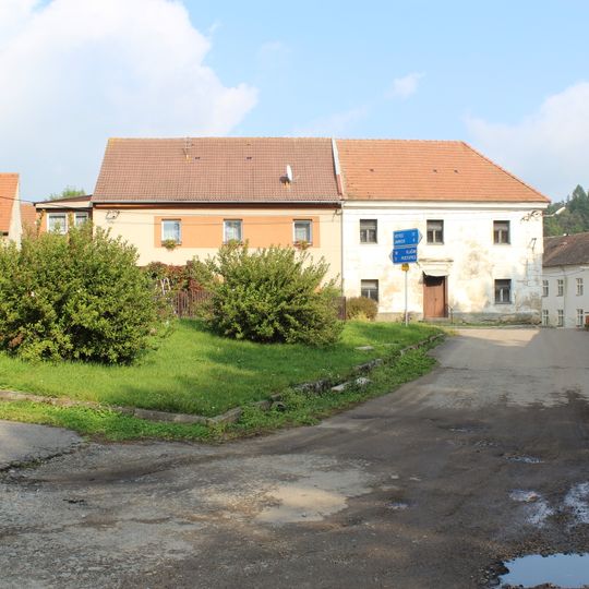 Zemědělský dvůr Popovice