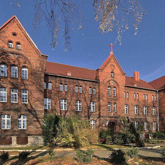Zespół d. seminarium nauczycielskiego, ob. szkoły im. M. Konopnickiej