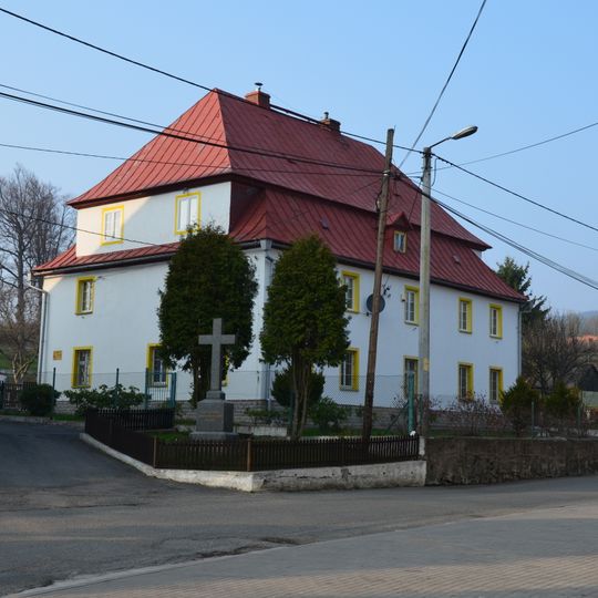 Rectory of Christ the King parish in Janowice Wielkie