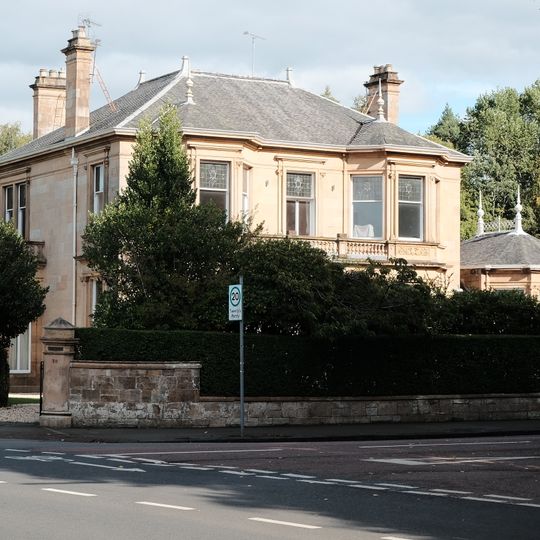 28, 30 Dalziel Drive, The Moss