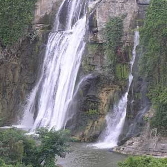 Kuntala Waterfall