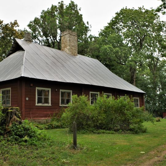 Keskvere mõisa peahoone