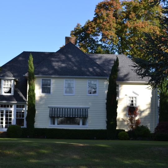 Fred E. Chambers House