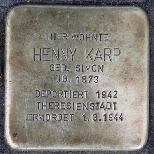 Stolperstein en memoria de Henny Karp