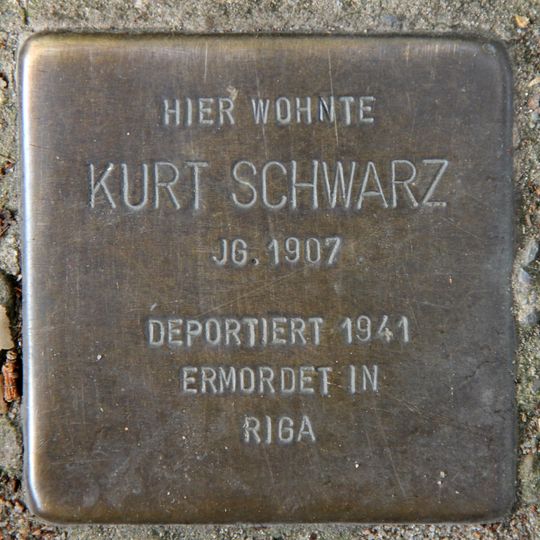 Stolperstein dedicated to Kurt Schwarz