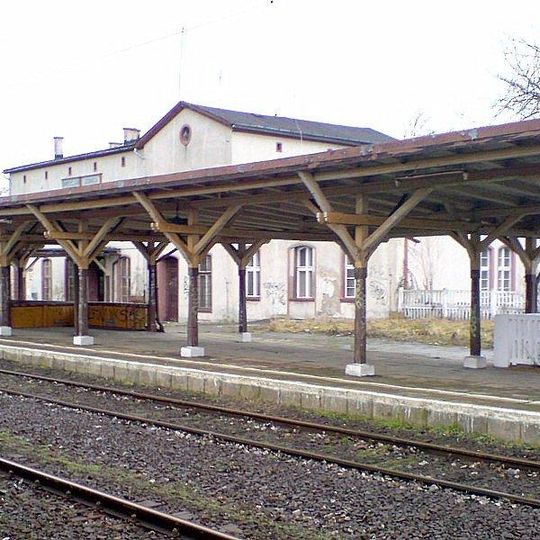 Wiata peronowa I na peronie 1