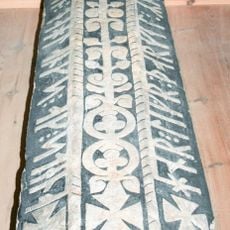 Västergötlands runinskrifter 143