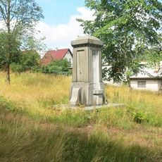 Pomník nejasného účelu v Liberecké ulici ve Frýdlantu
