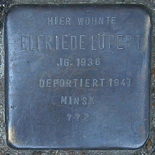 Stolperstein dedicated to Elfriede Löpert