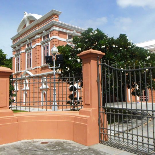 Saranrom Palace