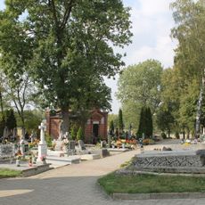 Cemetery of Saint Anne church in Łąsko Wielkie
