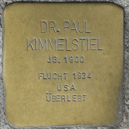 Stolperstein en memoria de Paul Kimmelstiel
